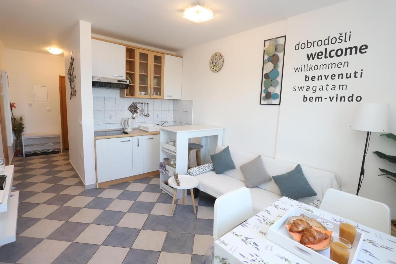 Apartment Relaxing Sea View, Okrug Gornji Εξωτερικό φωτογραφία